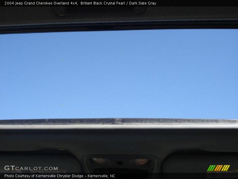 Brillant Black Crystal Pearl / Dark Slate Gray 2004 Jeep Grand Cherokee Overland 4x4