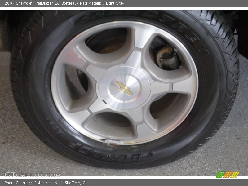Bordeaux Red Metallic / Light Gray 2007 Chevrolet TrailBlazer LS