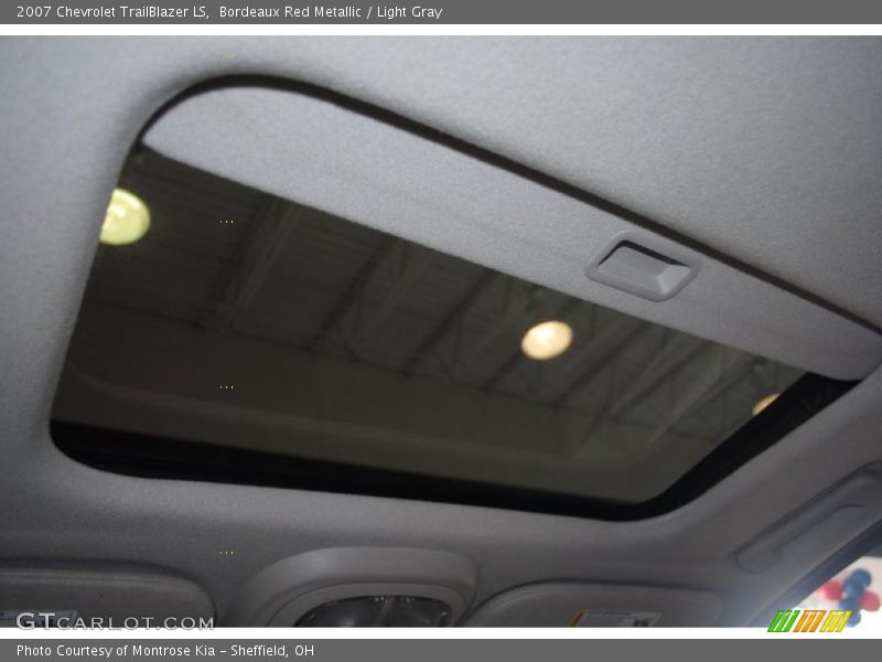 Bordeaux Red Metallic / Light Gray 2007 Chevrolet TrailBlazer LS