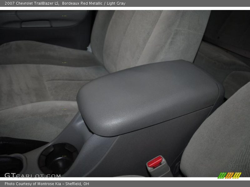 Bordeaux Red Metallic / Light Gray 2007 Chevrolet TrailBlazer LS