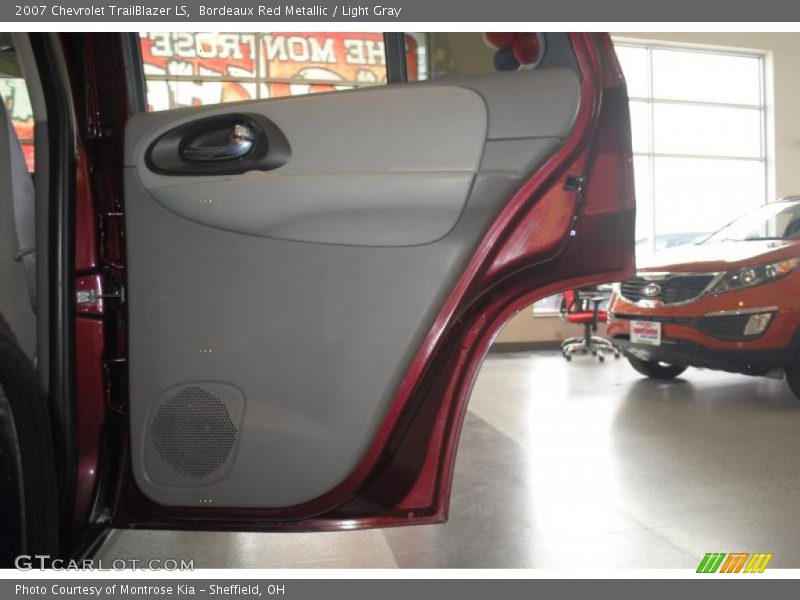 Bordeaux Red Metallic / Light Gray 2007 Chevrolet TrailBlazer LS