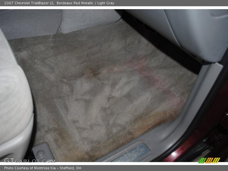 Bordeaux Red Metallic / Light Gray 2007 Chevrolet TrailBlazer LS