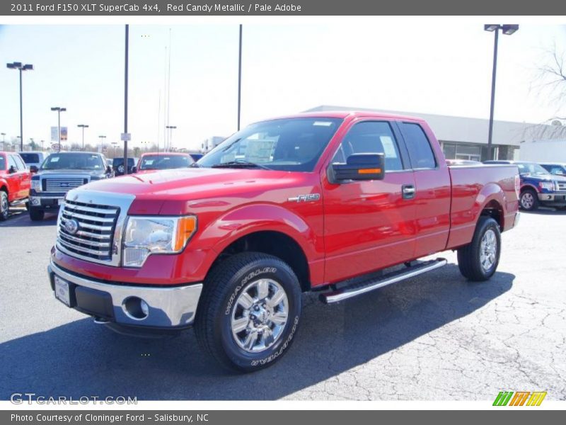 Front 3/4 View of 2011 F150 XLT SuperCab 4x4