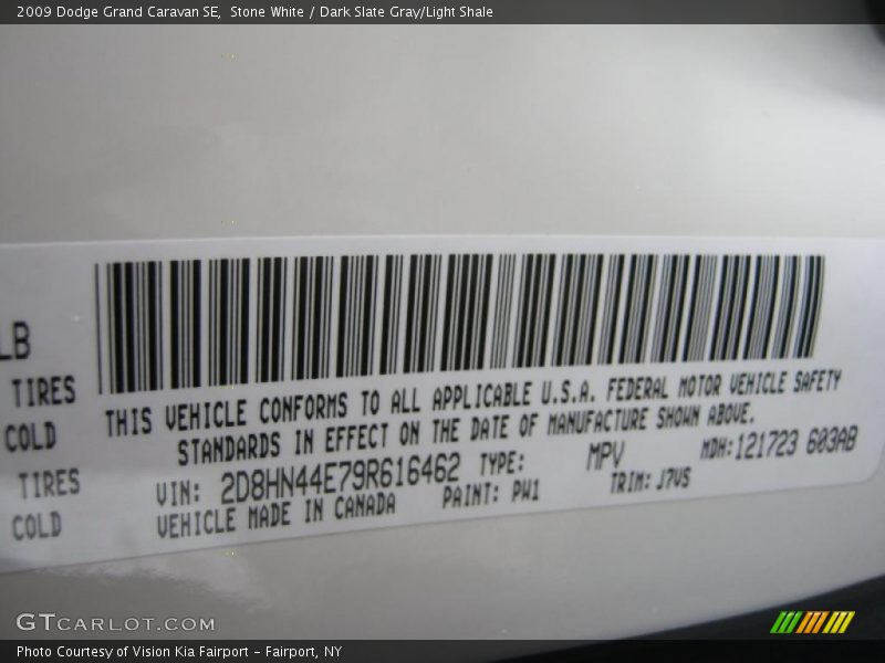 Stone White / Dark Slate Gray/Light Shale 2009 Dodge Grand Caravan SE