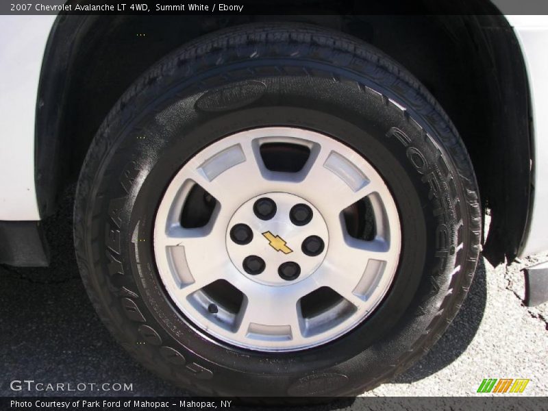 Summit White / Ebony 2007 Chevrolet Avalanche LT 4WD