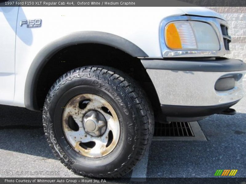 Oxford White / Medium Graphite 1997 Ford F150 XLT Regular Cab 4x4