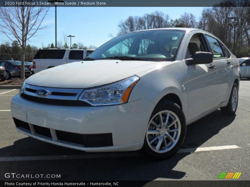 White Suede / Medium Stone 2010 Ford Focus S Sedan