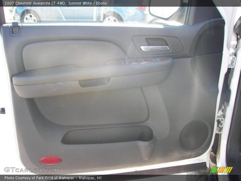 Summit White / Ebony 2007 Chevrolet Avalanche LT 4WD