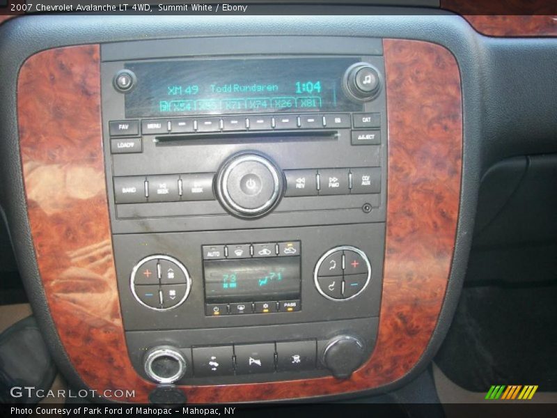 Summit White / Ebony 2007 Chevrolet Avalanche LT 4WD