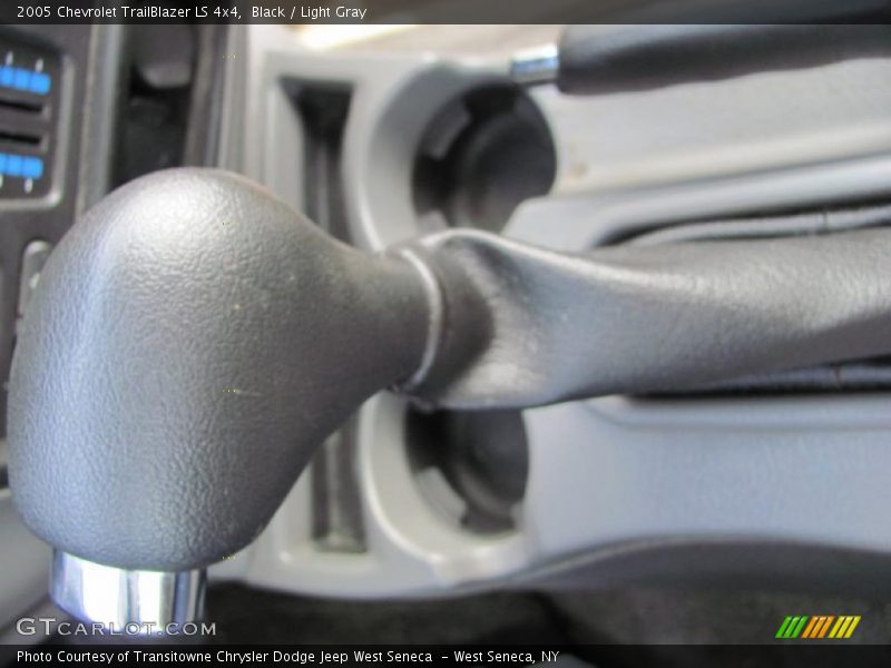 Black / Light Gray 2005 Chevrolet TrailBlazer LS 4x4