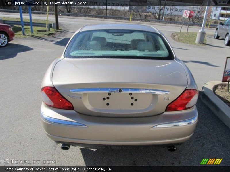 Topaz Metallic / Ivory 2003 Jaguar X-Type 3.0