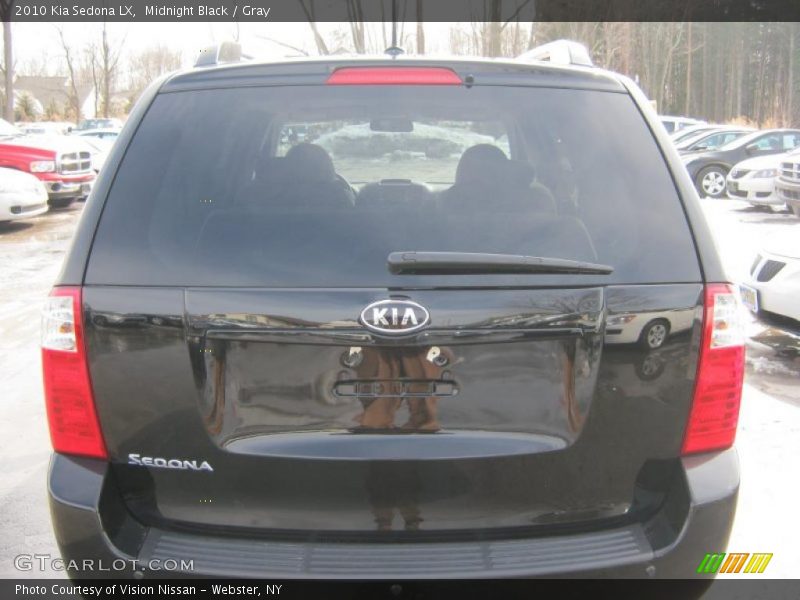 Midnight Black / Gray 2010 Kia Sedona LX