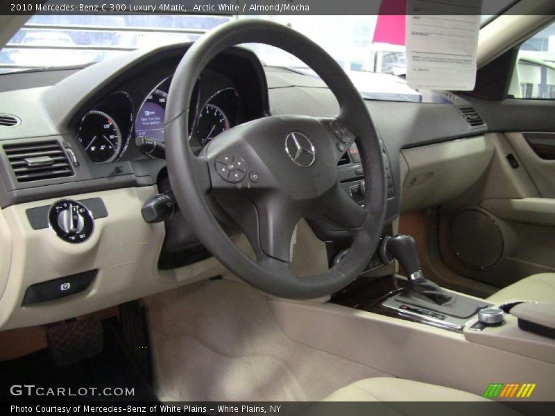 Arctic White / Almond/Mocha 2010 Mercedes-Benz C 300 Luxury 4Matic