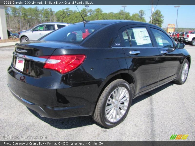 Brilliant Black Crystal Pearl / Black 2011 Chrysler 200 Limited