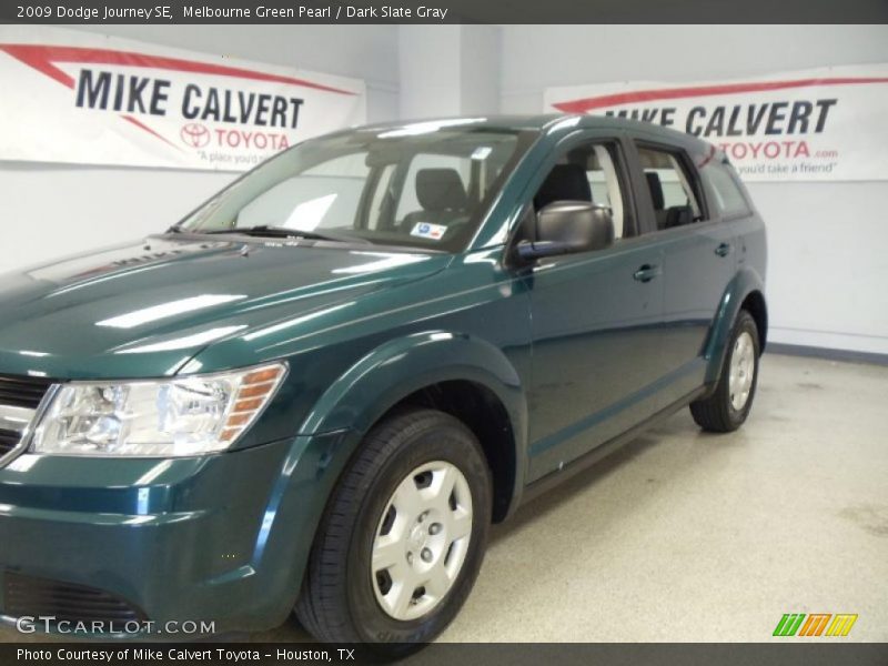 Melbourne Green Pearl / Dark Slate Gray 2009 Dodge Journey SE