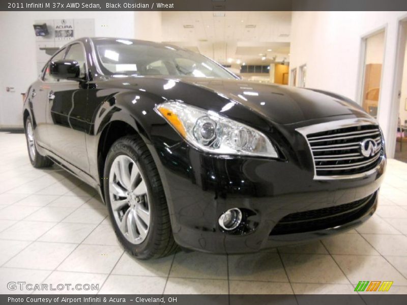 Front 3/4 View of 2011 M 37x AWD Sedan