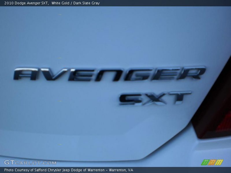 White Gold / Dark Slate Gray 2010 Dodge Avenger SXT