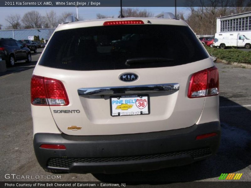 White Sand Beige / Beige 2011 Kia Sorento LX AWD