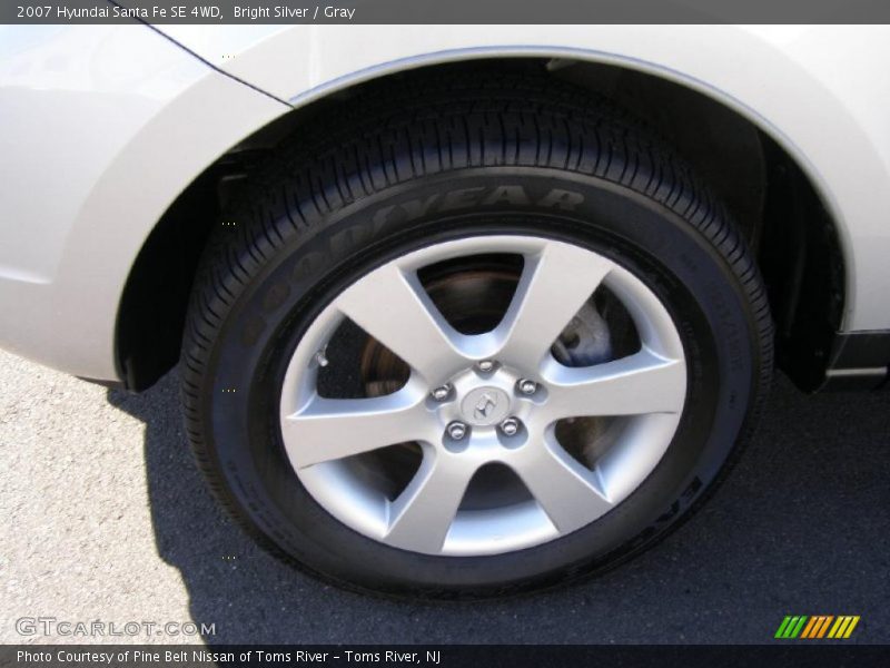 Bright Silver / Gray 2007 Hyundai Santa Fe SE 4WD