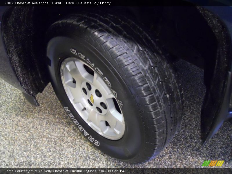 Dark Blue Metallic / Ebony 2007 Chevrolet Avalanche LT 4WD