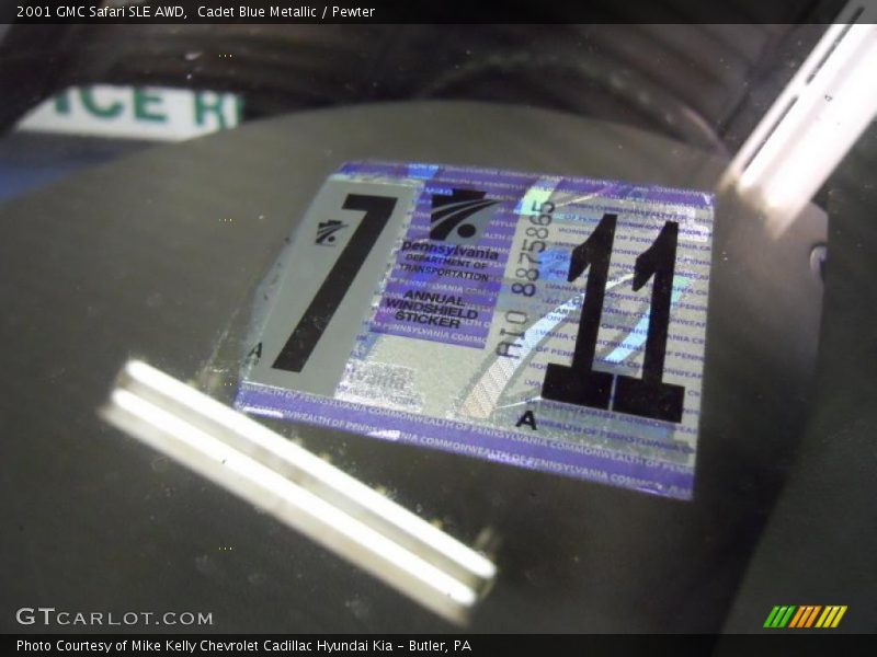 Cadet Blue Metallic / Pewter 2001 GMC Safari SLE AWD