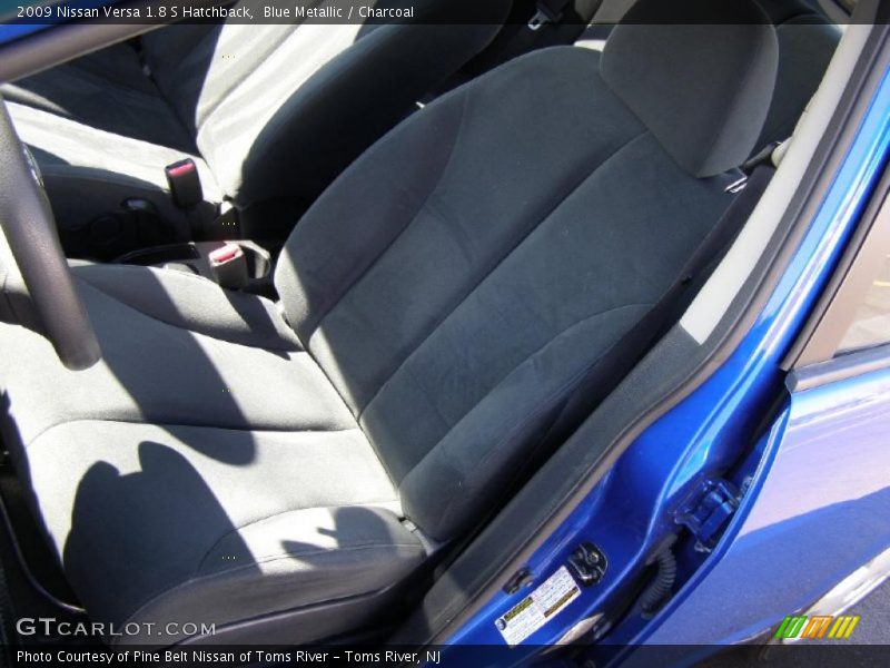 Blue Metallic / Charcoal 2009 Nissan Versa 1.8 S Hatchback