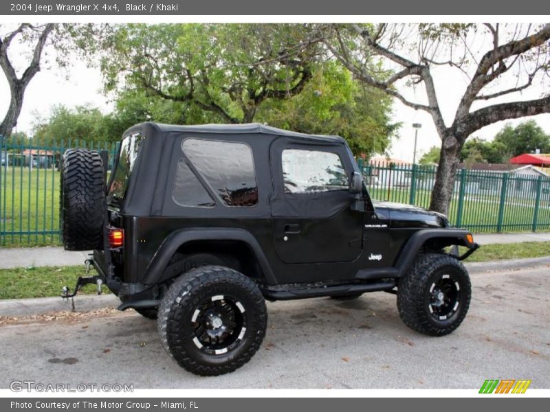 Black / Khaki 2004 Jeep Wrangler X 4x4