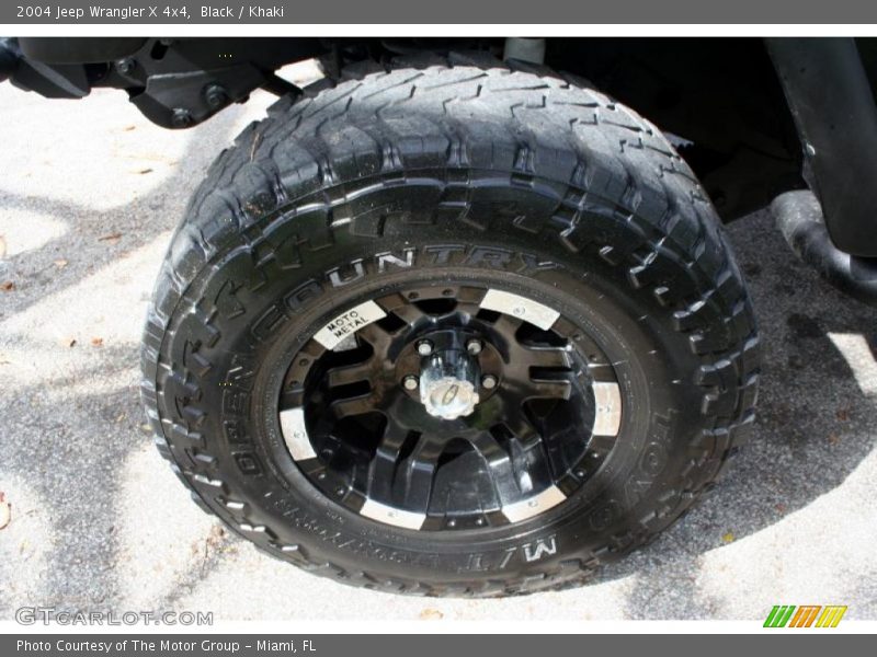 Black / Khaki 2004 Jeep Wrangler X 4x4