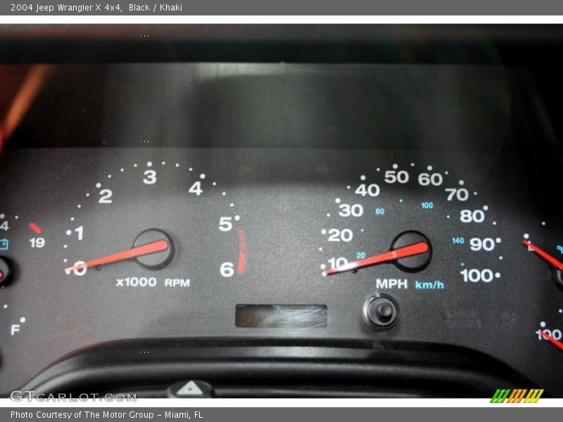 Black / Khaki 2004 Jeep Wrangler X 4x4