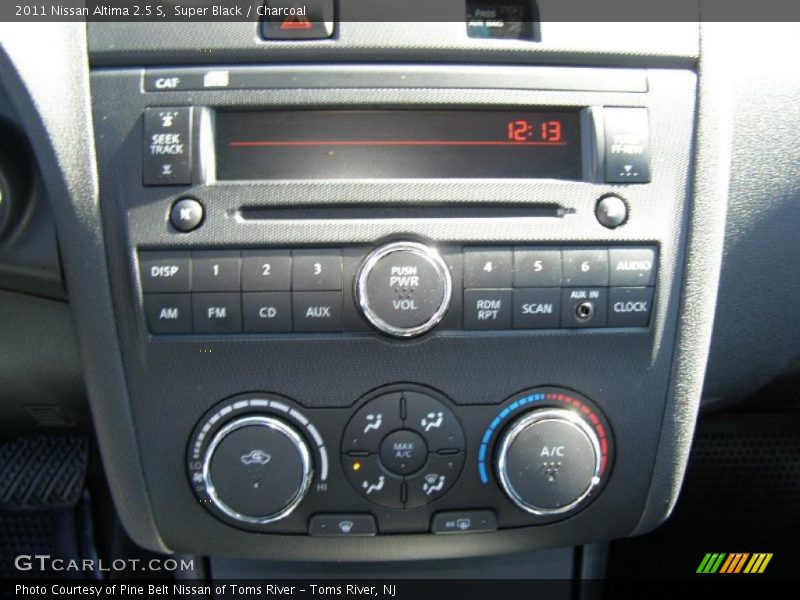 Super Black / Charcoal 2011 Nissan Altima 2.5 S