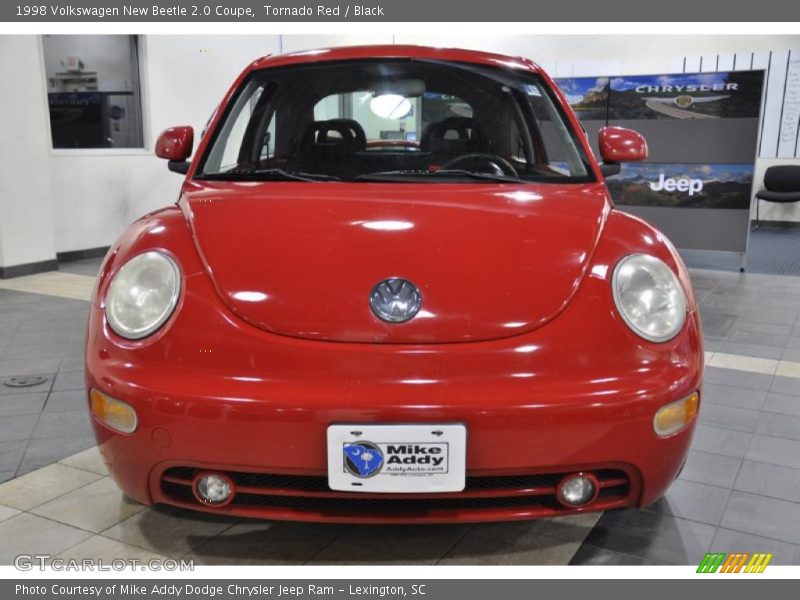Tornado Red / Black 1998 Volkswagen New Beetle 2.0 Coupe