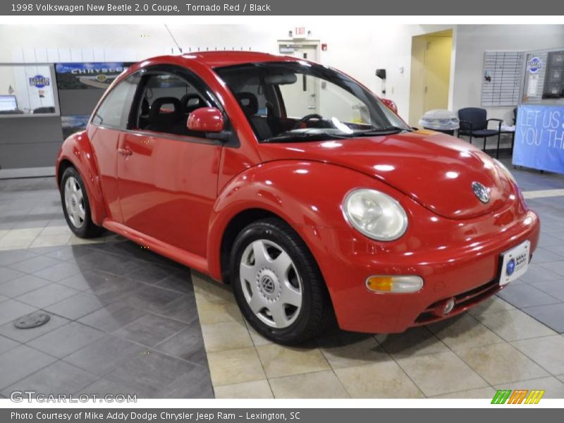 Tornado Red / Black 1998 Volkswagen New Beetle 2.0 Coupe