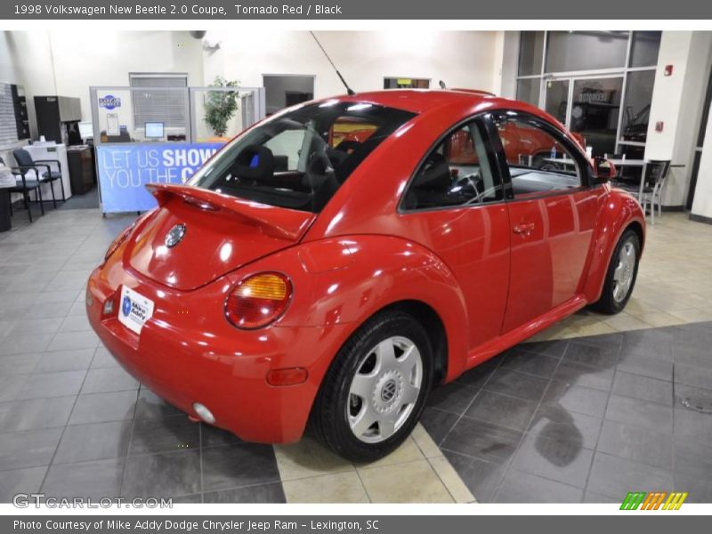 Tornado Red / Black 1998 Volkswagen New Beetle 2.0 Coupe
