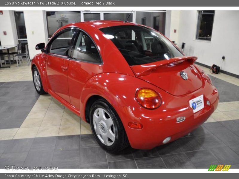 Tornado Red / Black 1998 Volkswagen New Beetle 2.0 Coupe