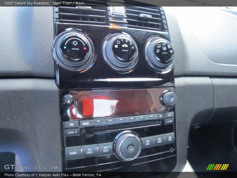 Controls of 2007 Sky Roadster