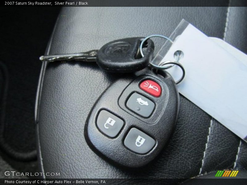 Silver Pearl / Black 2007 Saturn Sky Roadster