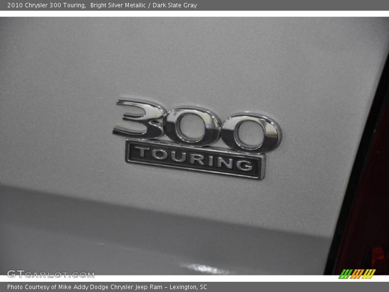 Bright Silver Metallic / Dark Slate Gray 2010 Chrysler 300 Touring
