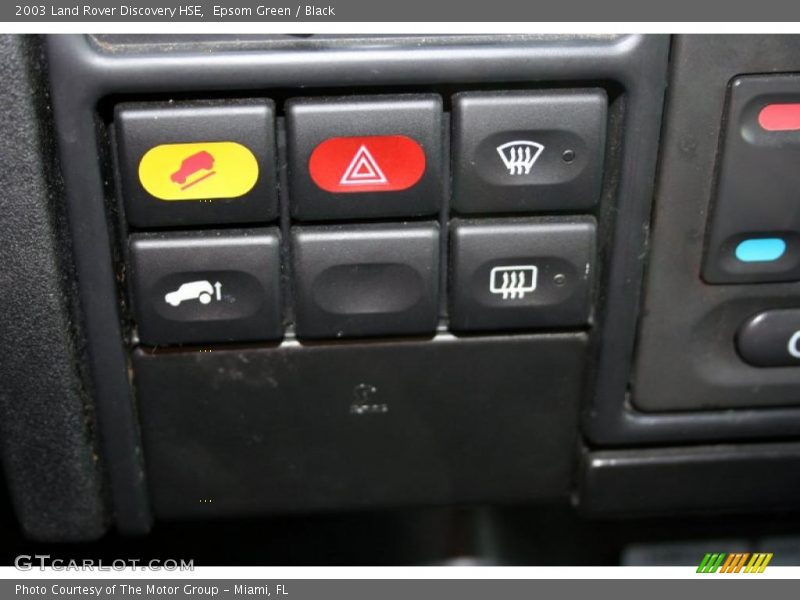 Controls of 2003 Discovery HSE