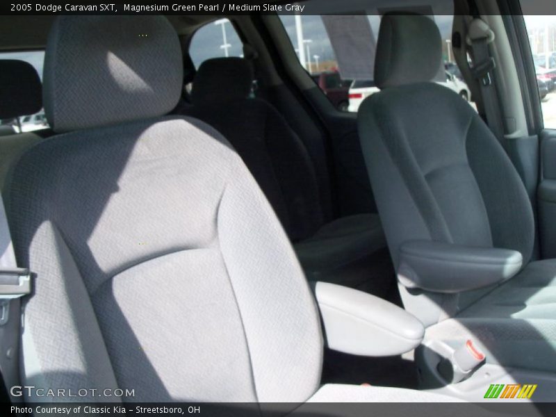 Magnesium Green Pearl / Medium Slate Gray 2005 Dodge Caravan SXT