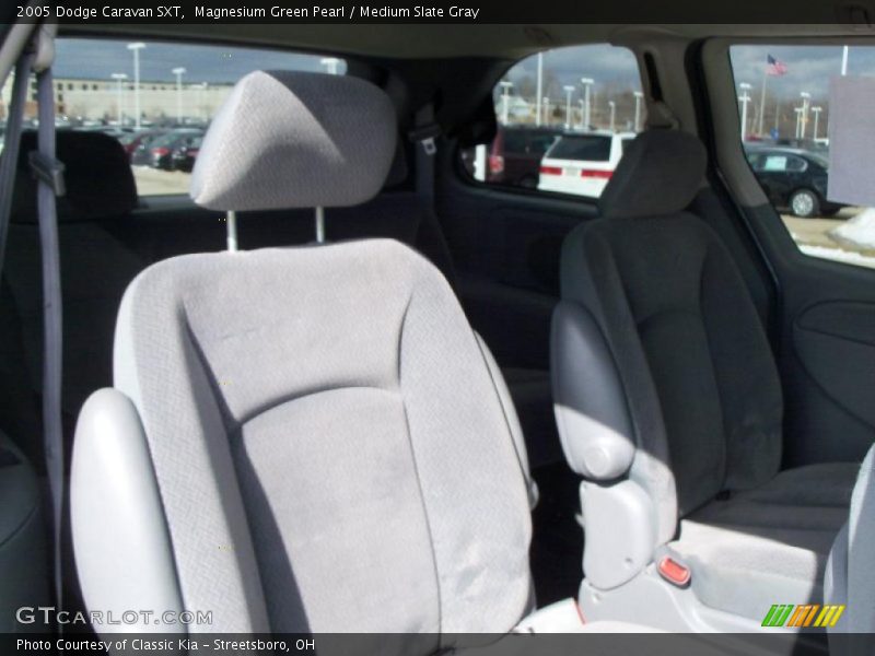 Magnesium Green Pearl / Medium Slate Gray 2005 Dodge Caravan SXT