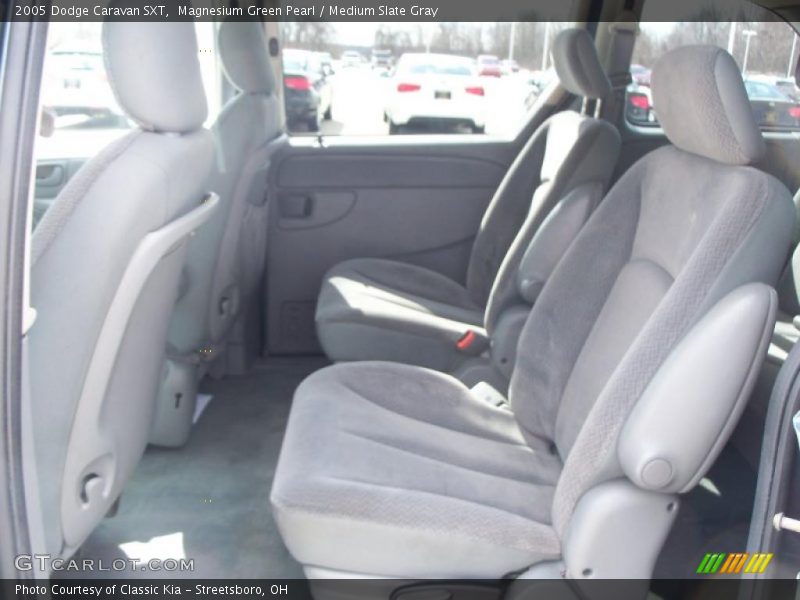 Magnesium Green Pearl / Medium Slate Gray 2005 Dodge Caravan SXT