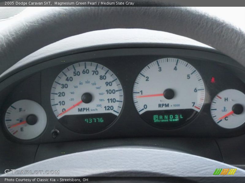 Magnesium Green Pearl / Medium Slate Gray 2005 Dodge Caravan SXT