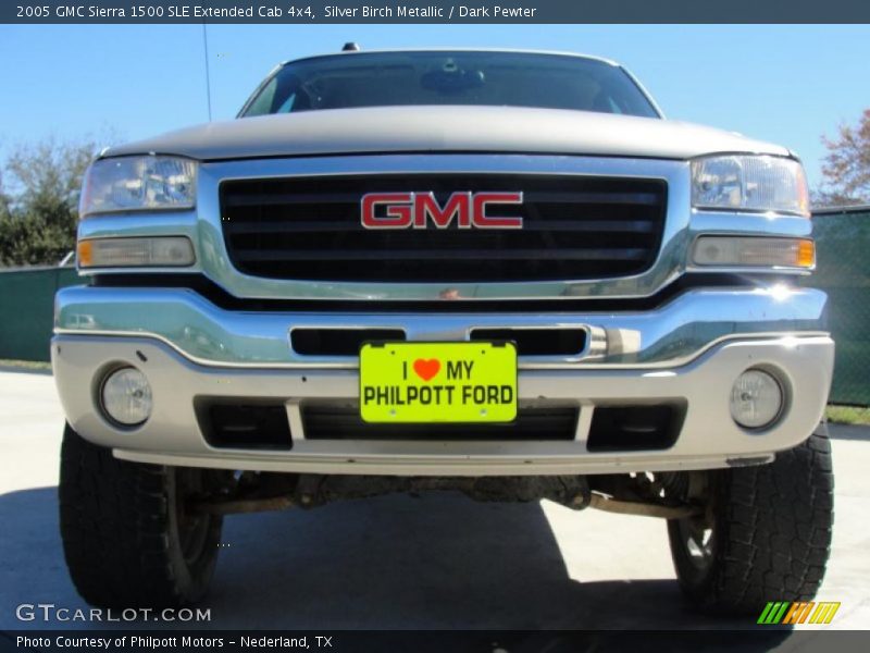 Silver Birch Metallic / Dark Pewter 2005 GMC Sierra 1500 SLE Extended Cab 4x4