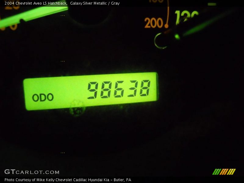 Galaxy Silver Metallic / Gray 2004 Chevrolet Aveo LS Hatchback