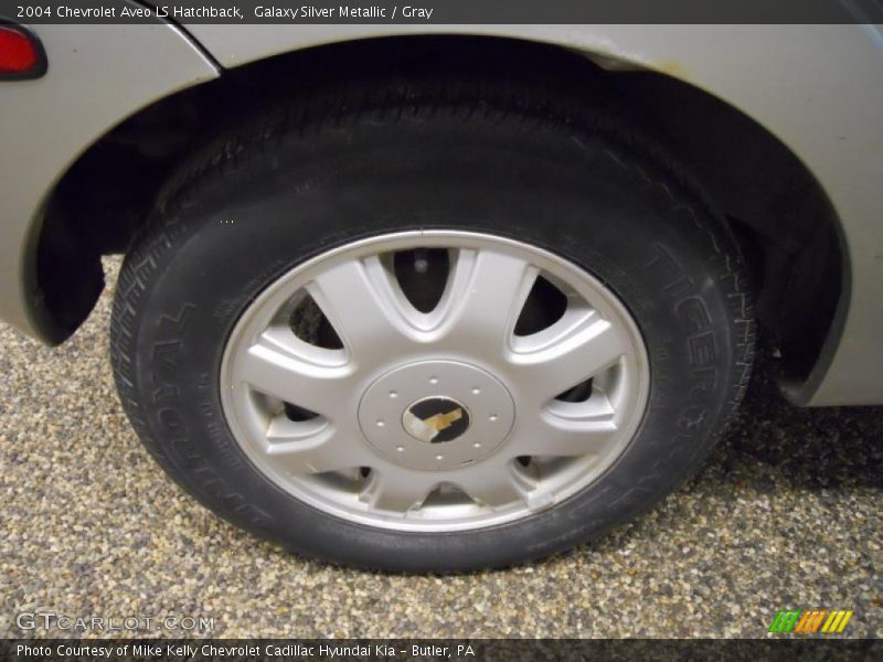 Galaxy Silver Metallic / Gray 2004 Chevrolet Aveo LS Hatchback