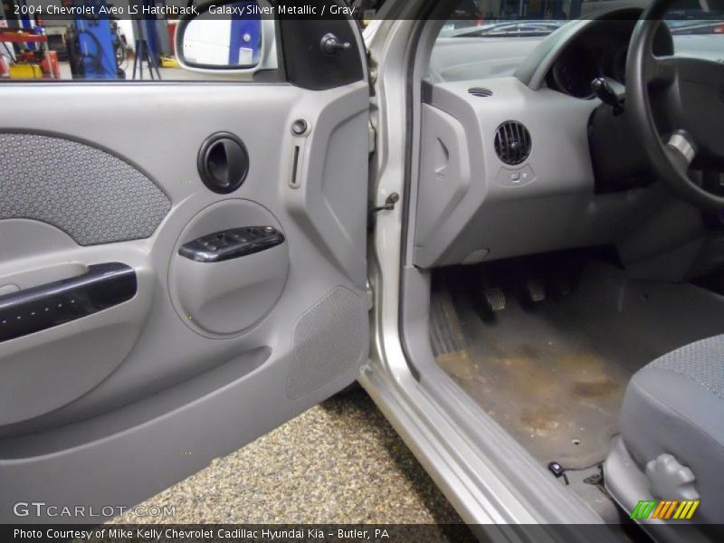 Galaxy Silver Metallic / Gray 2004 Chevrolet Aveo LS Hatchback