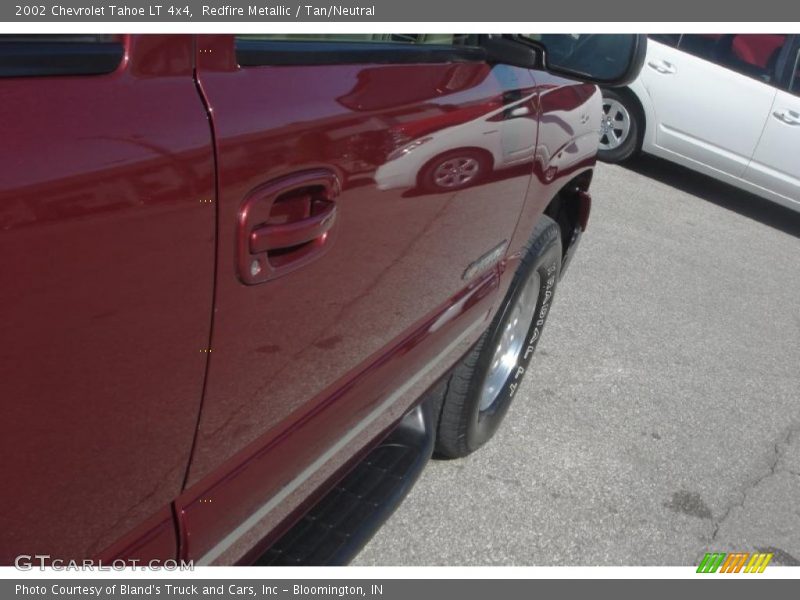 Redfire Metallic / Tan/Neutral 2002 Chevrolet Tahoe LT 4x4