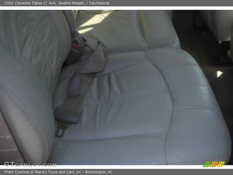 Redfire Metallic / Tan/Neutral 2002 Chevrolet Tahoe LT 4x4