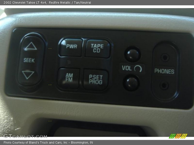 Redfire Metallic / Tan/Neutral 2002 Chevrolet Tahoe LT 4x4