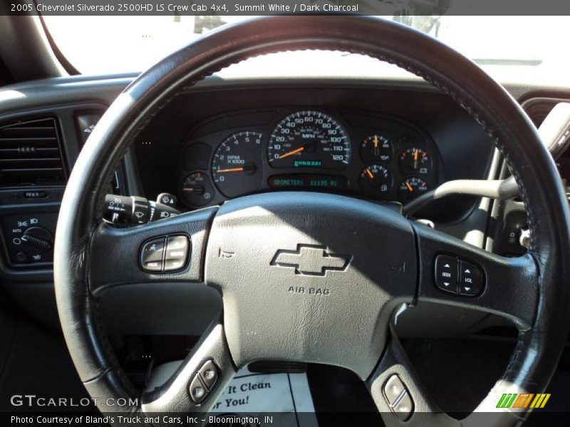 Summit White / Dark Charcoal 2005 Chevrolet Silverado 2500HD LS Crew Cab 4x4